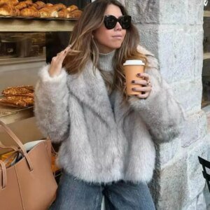 Women’s Faux Fur Coat – Elegant Fluffy Lapel Jacket for Autumn & Winter 2025
