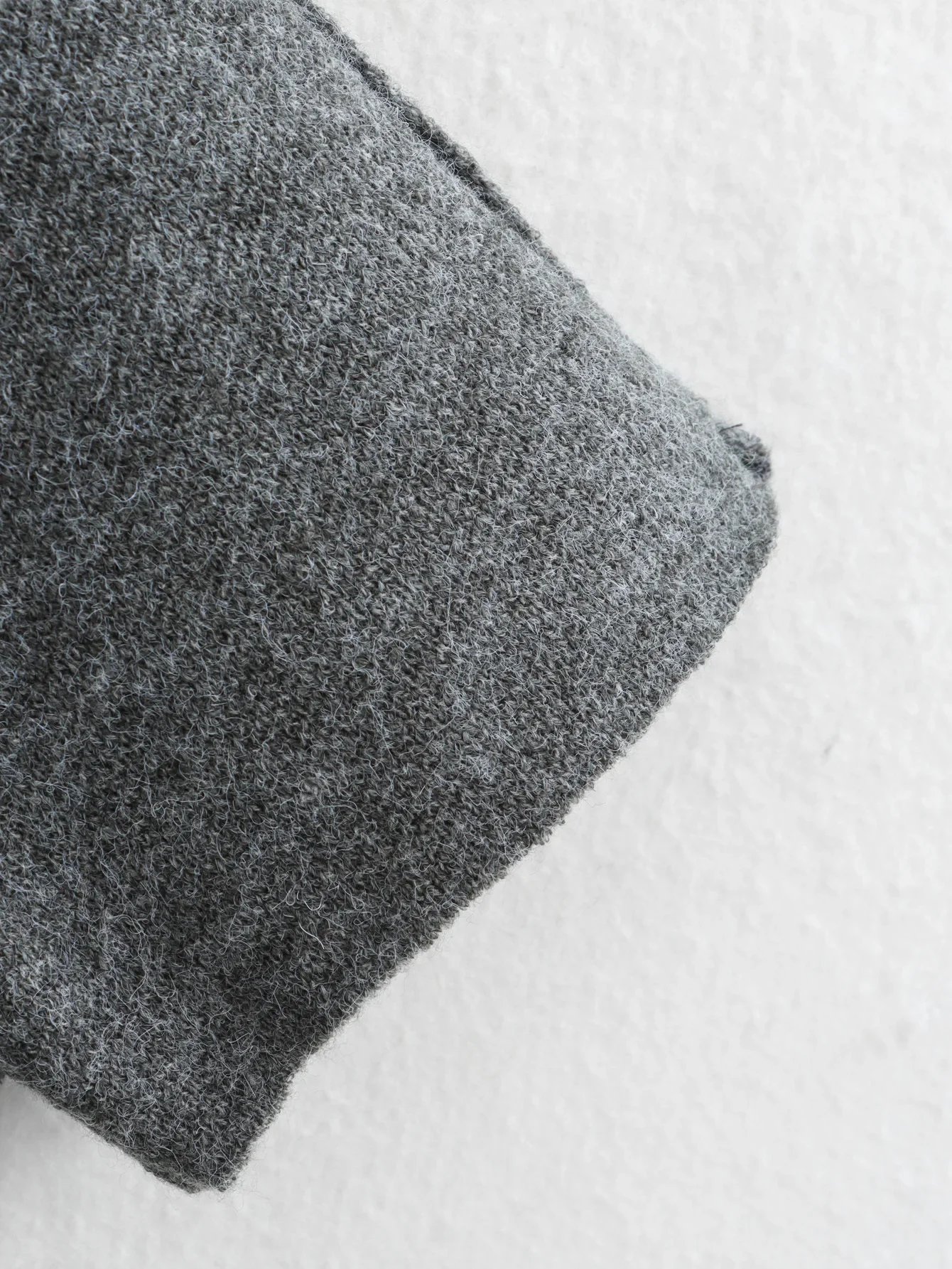 Ladies Autumn Winter Jacket – Oversize Knitted Coat with Elegant Asymmetric Scarf Design