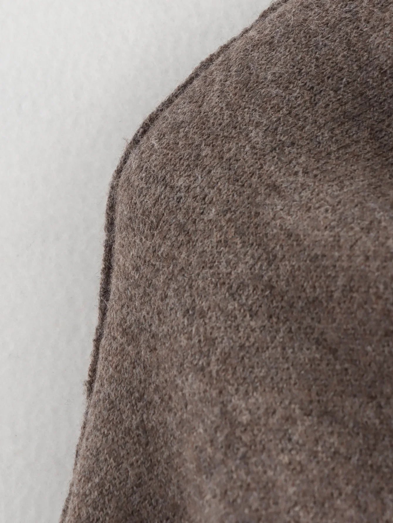 Ladies Autumn Winter Jacket – Oversize Knitted Coat with Elegant Asymmetric Scarf Design