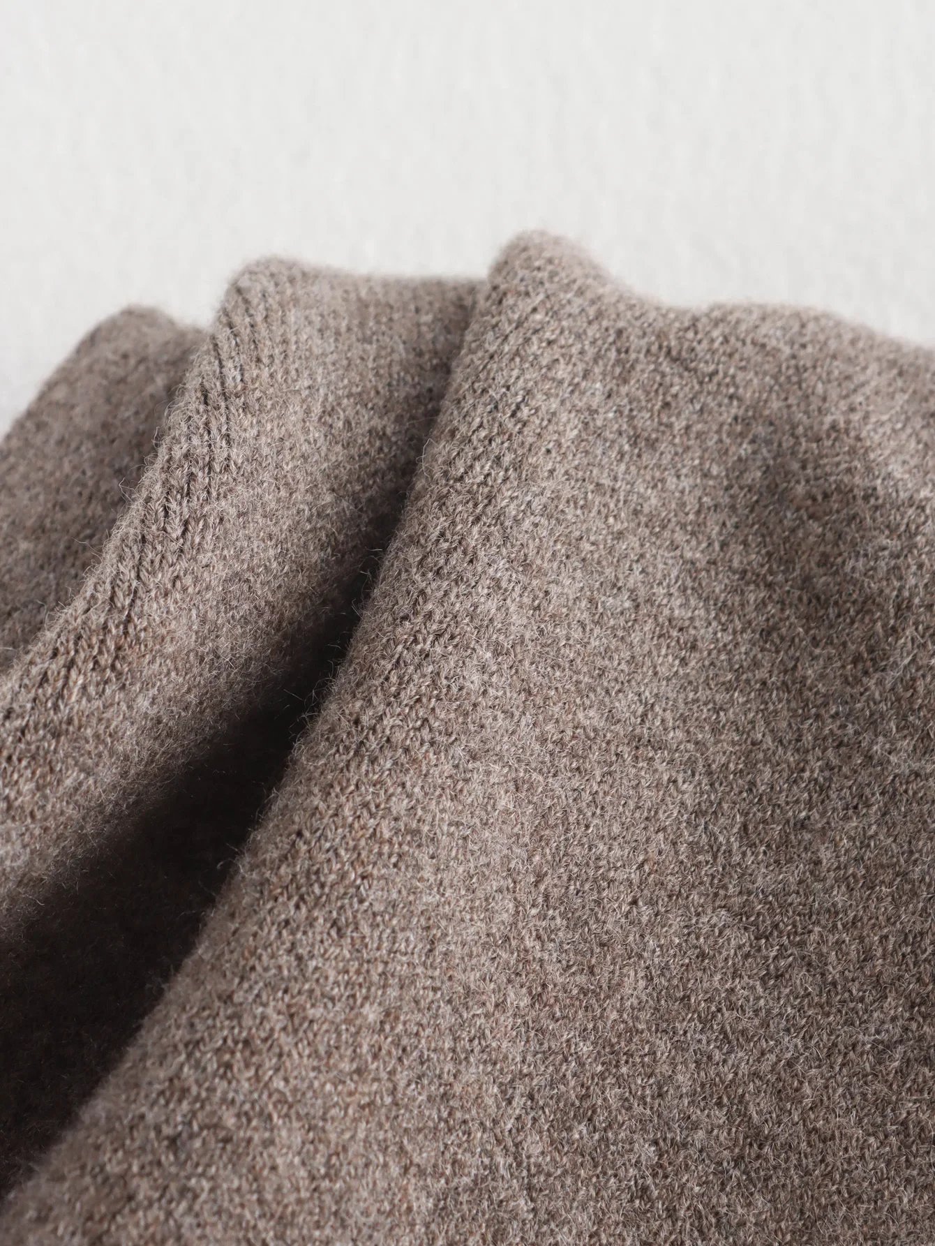 Ladies Autumn Winter Jacket – Oversize Knitted Coat with Elegant Asymmetric Scarf Design